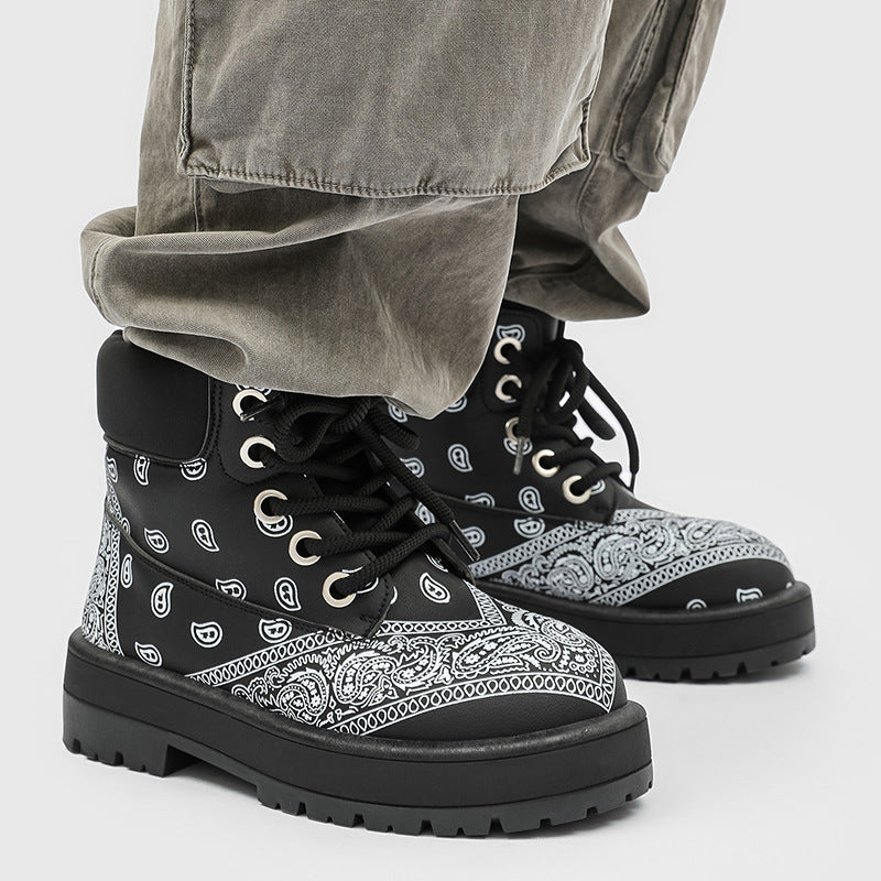 823523813-1